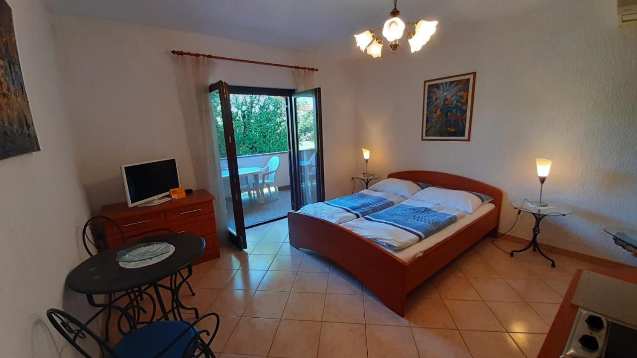 Villa Linet Funtana Kültér fotó