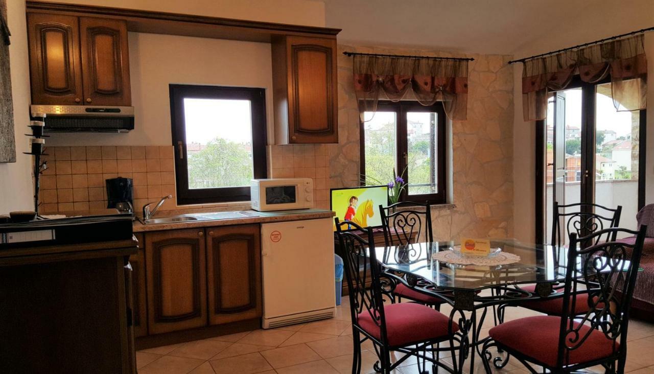 Villa Linet Funtana Kültér fotó